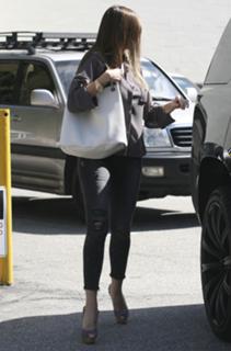 Sofía Vergara feet photo thumbnail