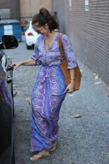 Minka Kelly feet photo thumbnail