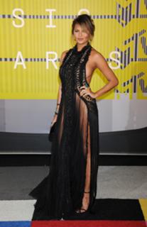 Chrissy Teigen feet photo thumbnail