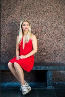 Paige VanZant feet photo thumbnail