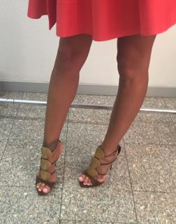 Melissa Satta feet photo thumbnail