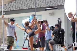 Jessica Alba feet photo thumbnail