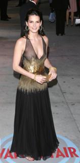 Angie Harmon feet photo thumbnail