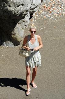 Nicky Rothschild feet photo thumbnail
