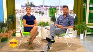Alina Merkau feet photo thumbnail