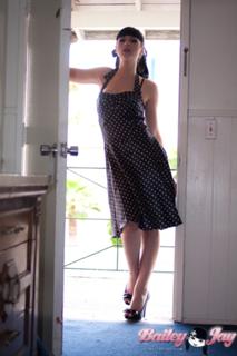 Bailey Jay feet photo thumbnail