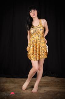 Bailey Jay feet photo thumbnail