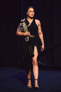 Ronda Rousey feet photo thumbnail