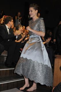 Kristen Stewart feet photo thumbnail