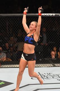 Paige VanZant feet photo thumbnail