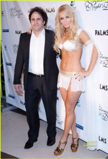 Jenny McCarthy-Wahlberg feet photo thumbnail
