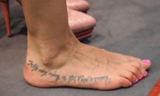 Melissa Satta feet photo thumbnail