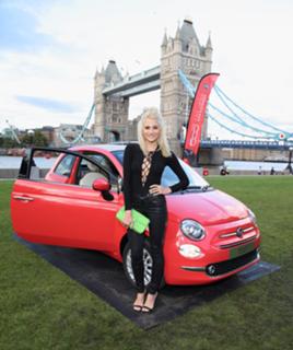 Pixie Lott feet photo thumbnail