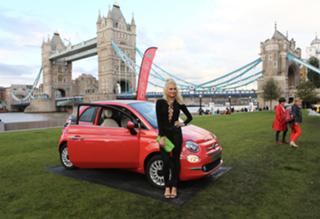 Pixie Lott feet photo thumbnail