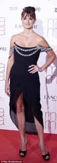Penélope Cruz feet photo thumbnail