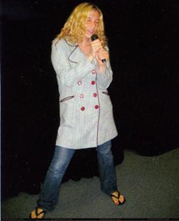 Kesha feet photo thumbnail