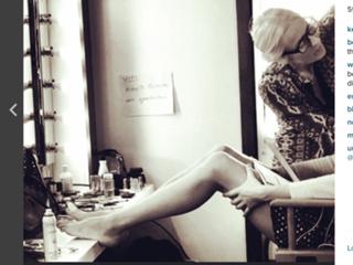 Kelly Rohrbach feet photo thumbnail
