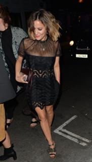 Caroline Flack feet photo thumbnail