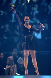 Katy Perry feet photo thumbnail