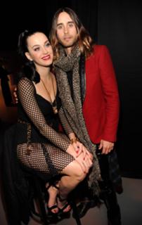 Katy Perry feet photo thumbnail