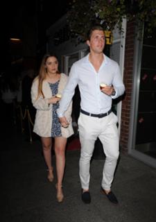 Jacqueline Jossa feet photo thumbnail