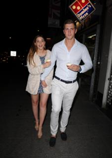 Jacqueline Jossa feet photo thumbnail