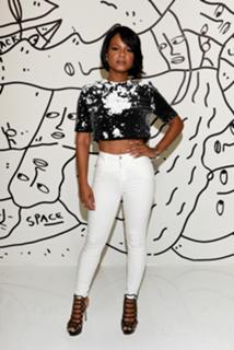 Christina Milian feet photo thumbnail