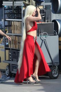 Lady Gaga feet photo thumbnail