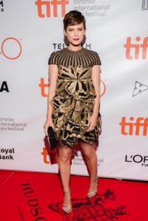 Kate Mara feet photo thumbnail
