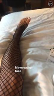 Chantel Jeffries feet photo thumbnail