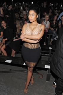 Nicki Minaj feet photo thumbnail