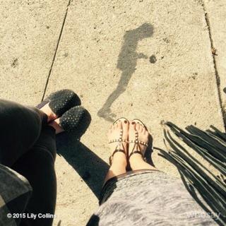 Lily Collins feet photo thumbnail
