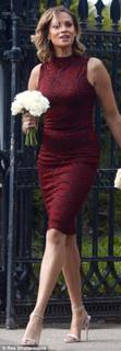 Alesha Dixon feet photo thumbnail