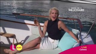 Ashley Roberts feet photo thumbnail