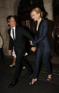 Nicole Kidman feet photo thumbnail