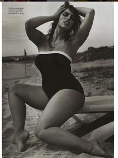 Ashley Graham feet photo thumbnail