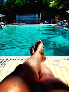 Ashley Graham feet photo thumbnail