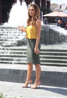 Maria Menounos feet photo thumbnail