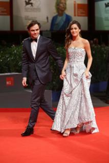 Tini Stoessel feet photo 3