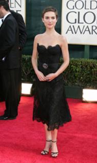 Natalie Portman feet photo thumbnail