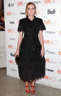 Diane Kruger feet photo thumbnail