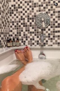 Chiara Ferragni feet photo thumbnail