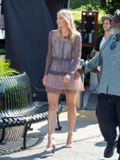 Maria Sharapova feet photo thumbnail