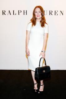 Julianne Moore feet photo thumbnail