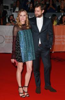 Diane Kruger feet photo thumbnail