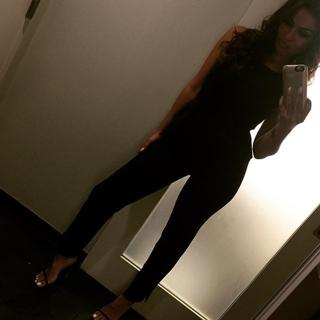 Jordin Sparks feet photo thumbnail