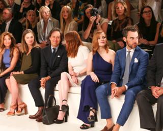 Jessica Chastain feet photo thumbnail