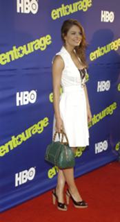 Maria Menounos feet photo thumbnail