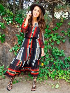 Paula Echevarría feet photo thumbnail