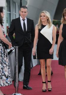 Reese Witherspoon feet photo thumbnail